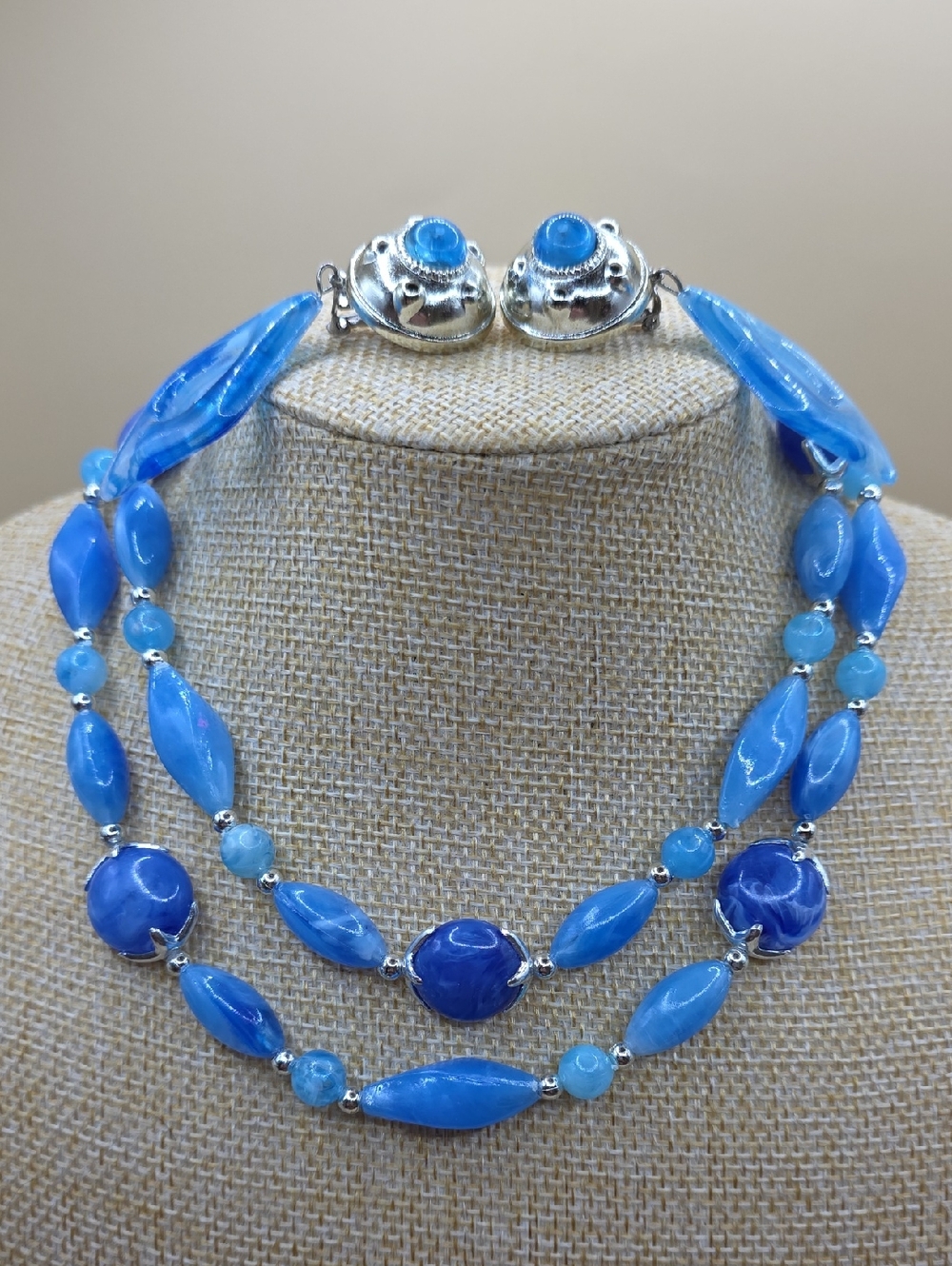 Vintage Marbled Blue Lucite Bead Necklace and Drop Earrings Set